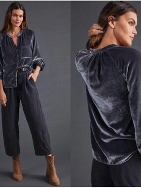 Anthropologie Pilcro Gray Velvet Button-Up ballon sleeve blouse Blouse size M